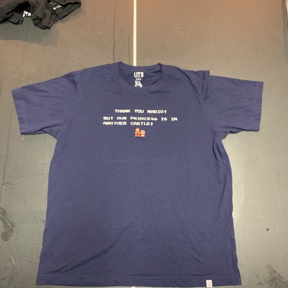 Uniqlo x Nintendo tshirt - Picture 3 of 3